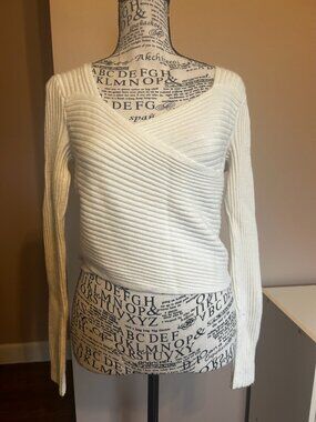 Abercrombie & Fitch Cropped Rib-Knit Wrap Sweater White M